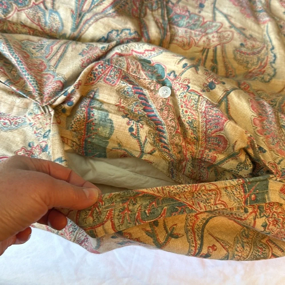 Lauren Ralph Lauren duvet cover w 2 euro shams. Elegant sophisticated bedroom